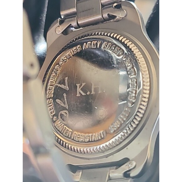 Vtg 2001 Victorinox Swiss Army Ladies Quartz 28mm Officer's Watch - Enamel Dial - Picture 8 of 12